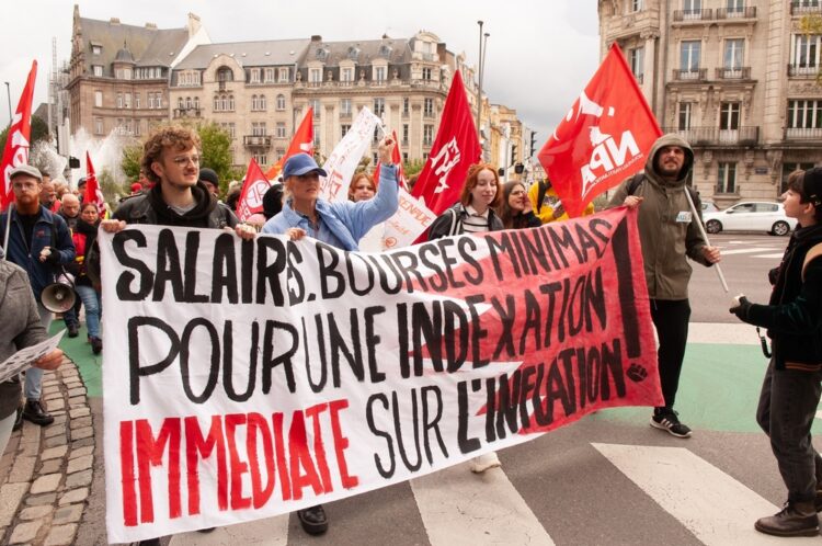 Manifestation à Metz en septembre 2022, cortège du NPA dans la mobilisation contre la réforme des retraites.