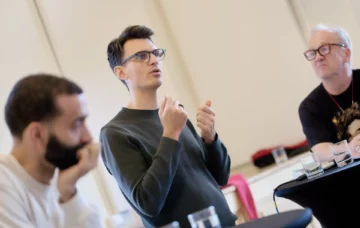 Quentin Delval, auteur de Comment devenir moins con en dix étapes. © Laurent Kaczor