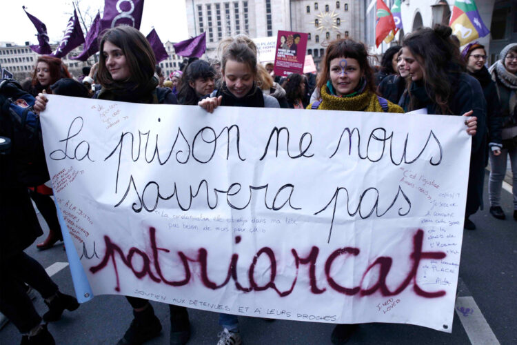Des féministes lors du 8 mars 2019 à Bruxelles. © Shutterstock